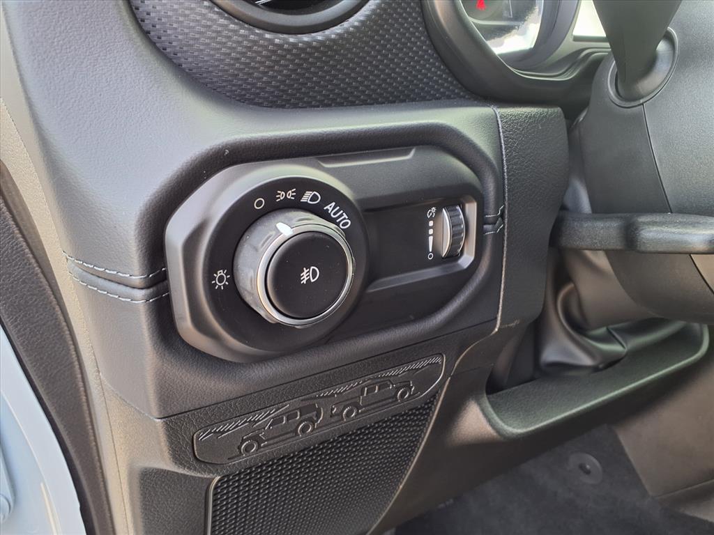 2026 Jeep Wrangler Rubicon Bright White Clearcoat at League City CDJR