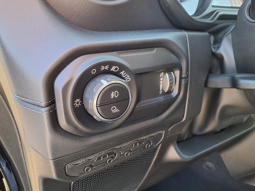 2026 Jeep Gladiator Sport Black Clearcoat at League City CDJR