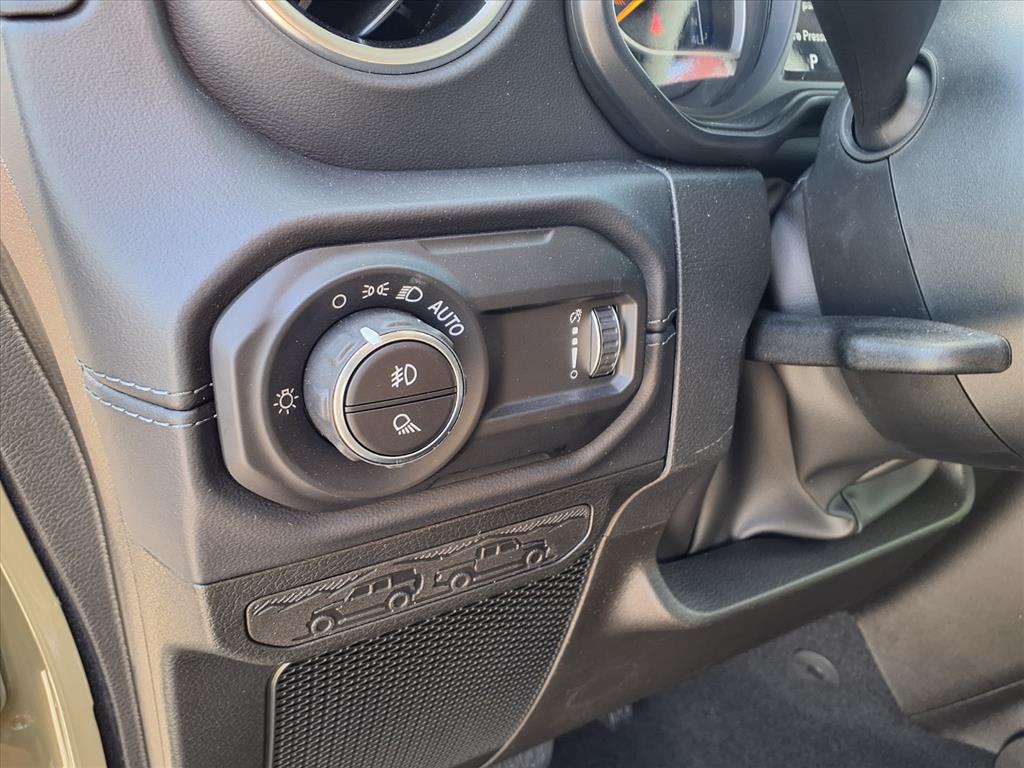 2026 Jeep Gladiator Sport Pj5 41 at League City CDJR