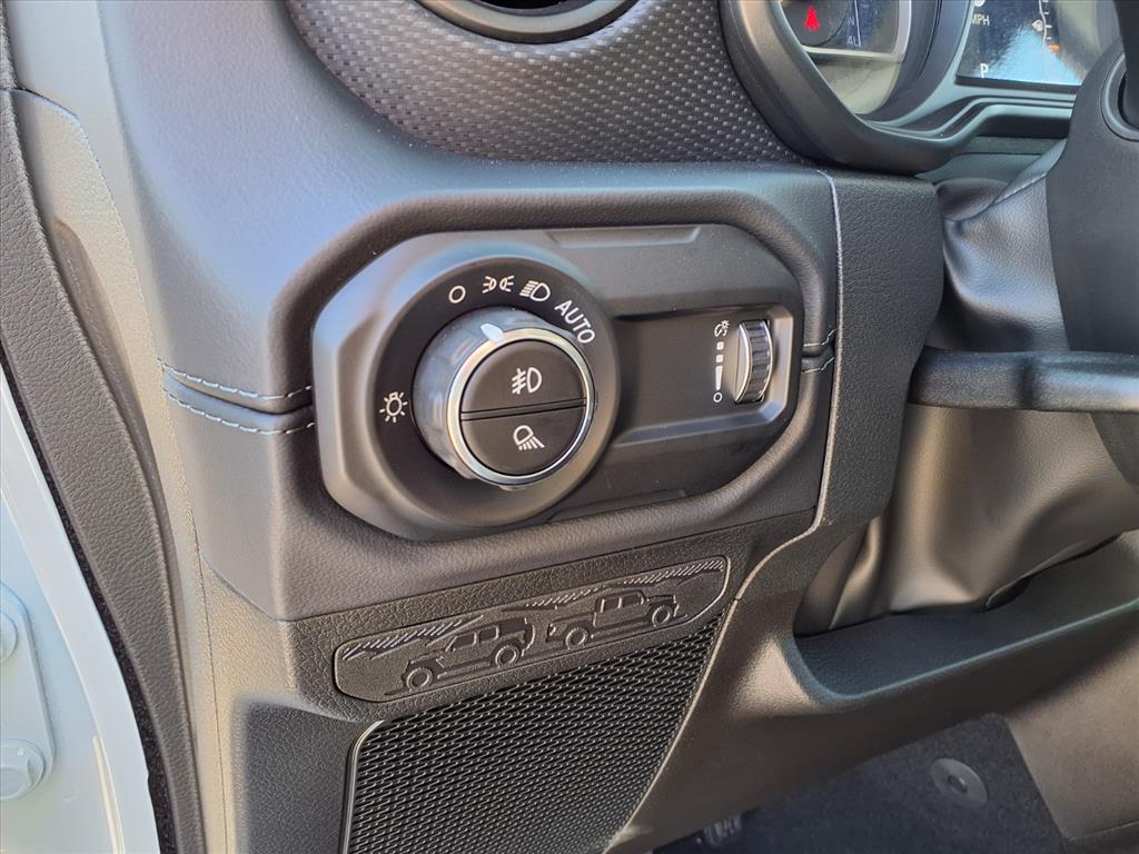 2026 Jeep Gladiator Rubicon Bright White Clearcoat at League City CDJR