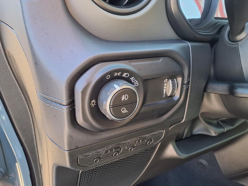 2026 Jeep Gladiator Mojave Anvil Clearcoat at League City CDJR