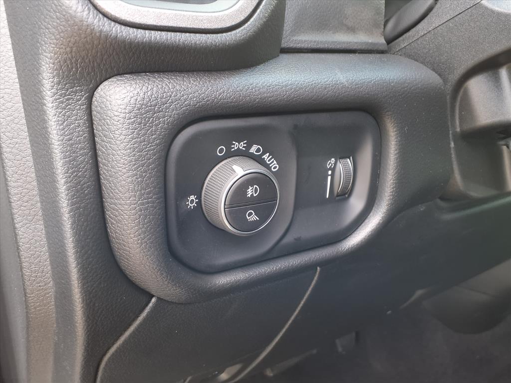 2026 RAM 2500 Tradesman Bright White Clearcoat at League City CDJR