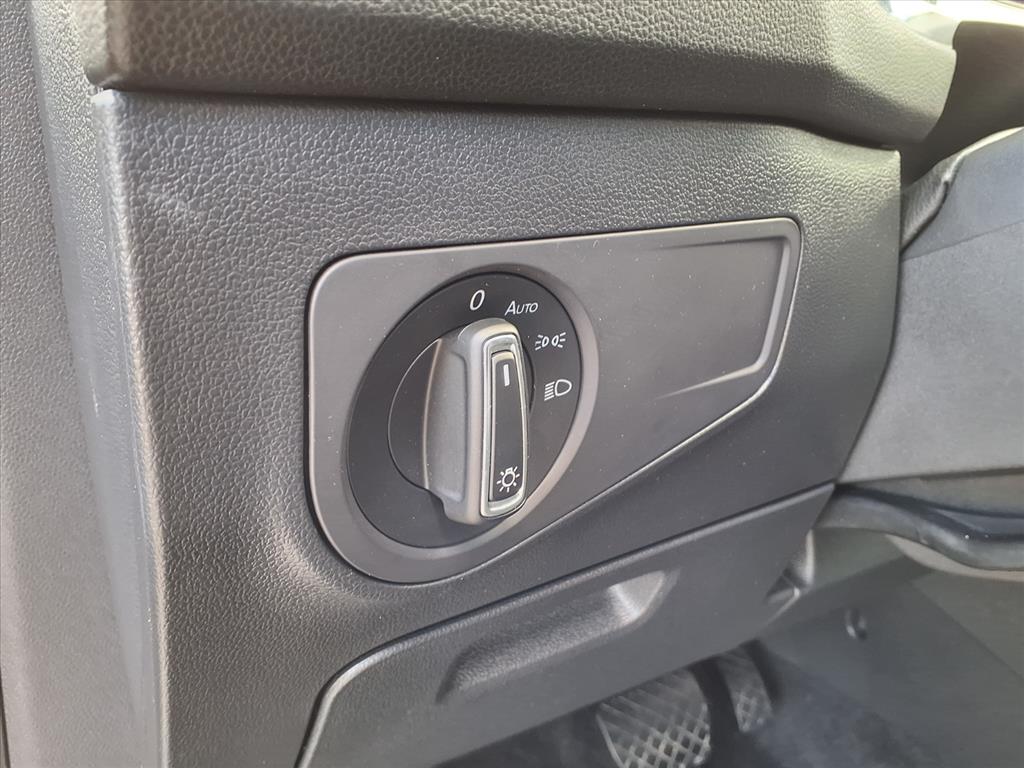 2024 Volkswagen Tiguan 2.0T SE - 10