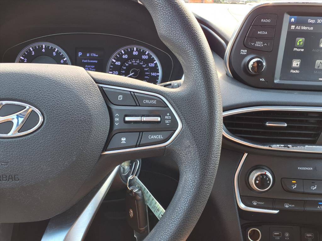 2019 Hyundai SANTA FE SE - 10