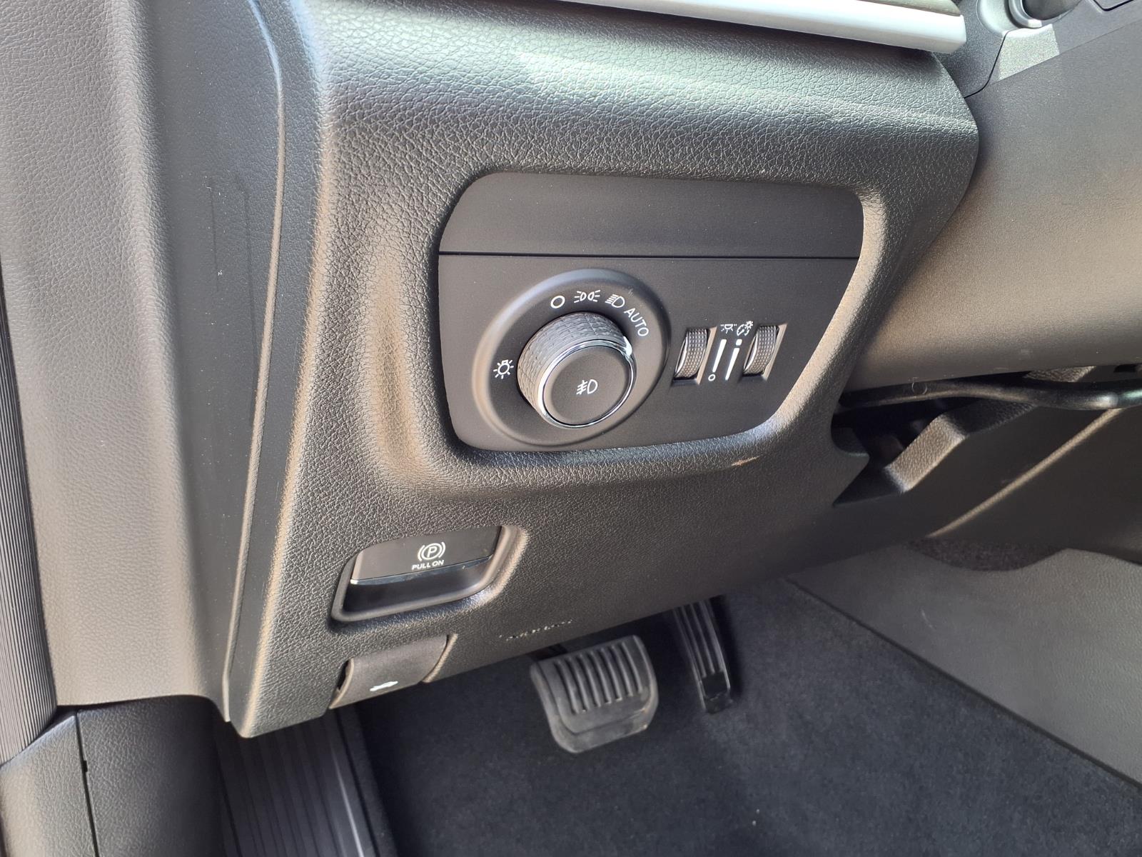 2026 Jeep Grand Cherokee  White at League City CDJR