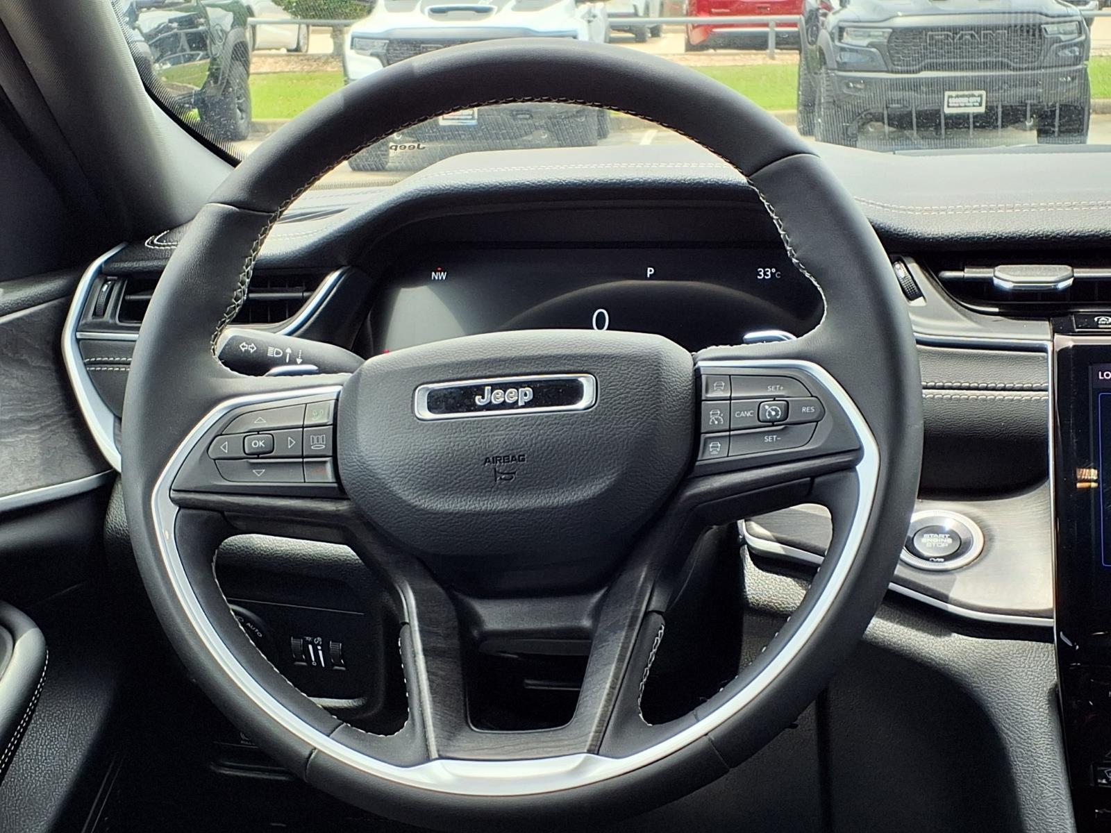 2025 Jeep Grand Cherokee Limited - 11
