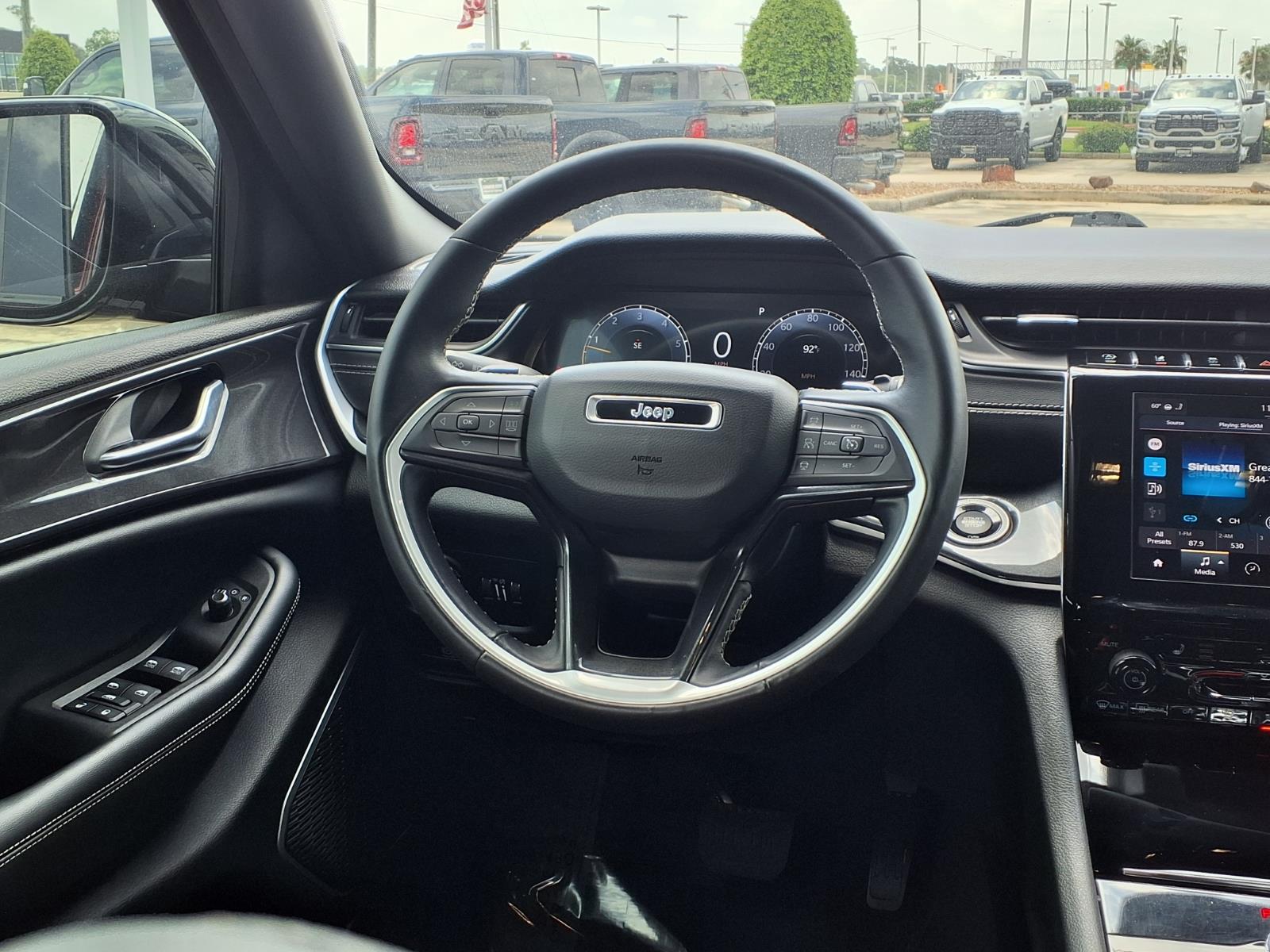 2021 Jeep Grand Cherokee L Altitude - 11