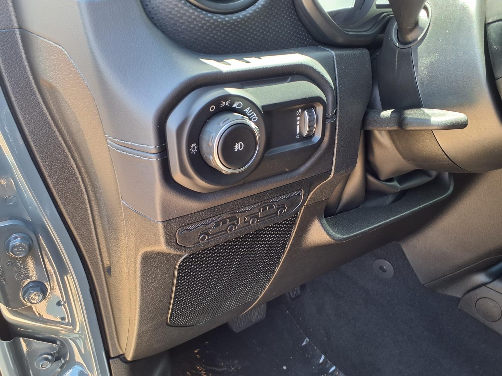 2026 Jeep Wrangler Rubicon Gray at League City CDJR