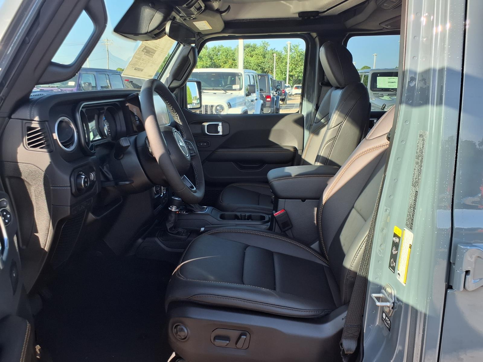 2026 Jeep Gladiator Sport Gray at League City CDJR