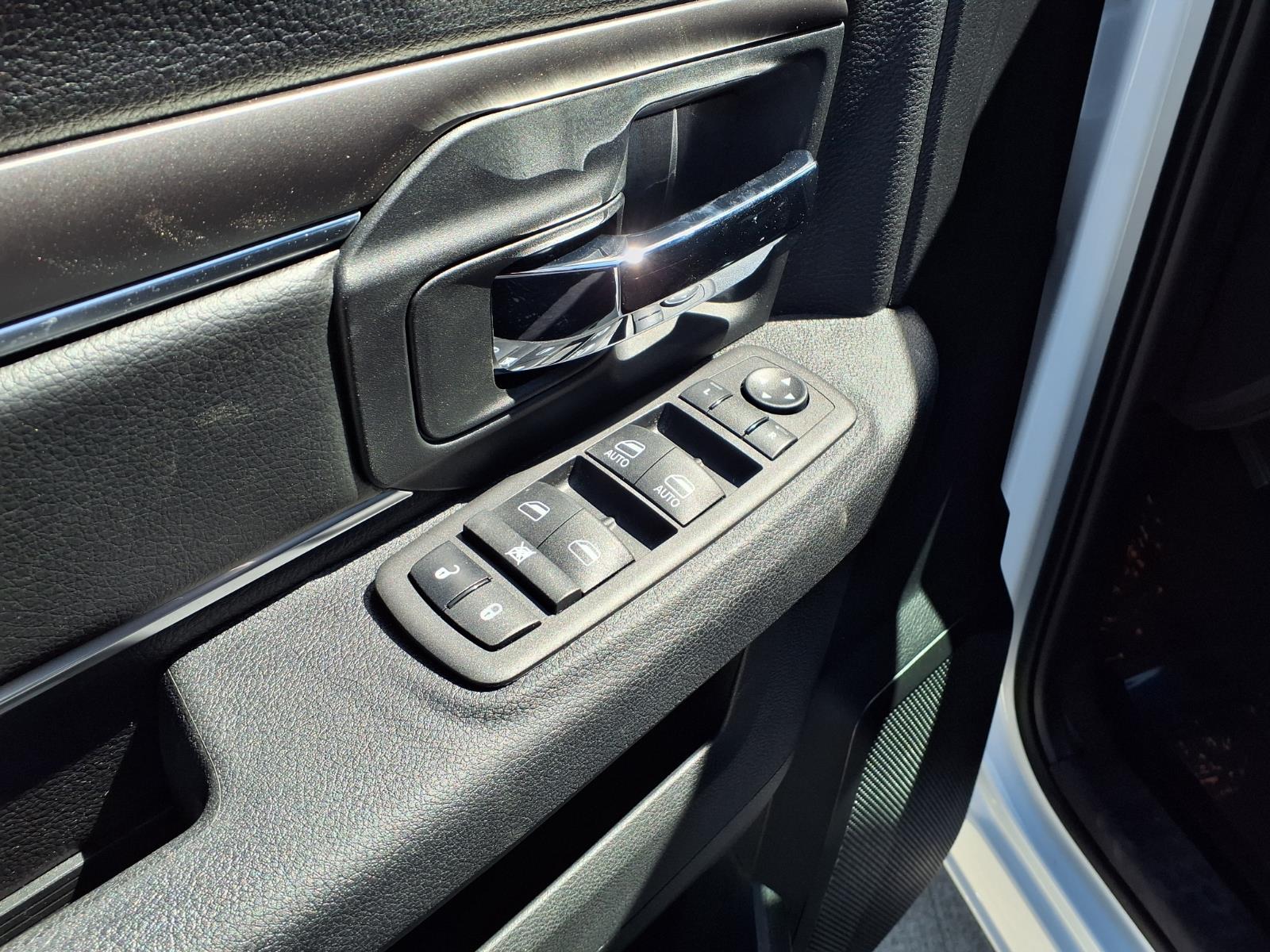 2024 RAM 1500 Classic Warlock - 11