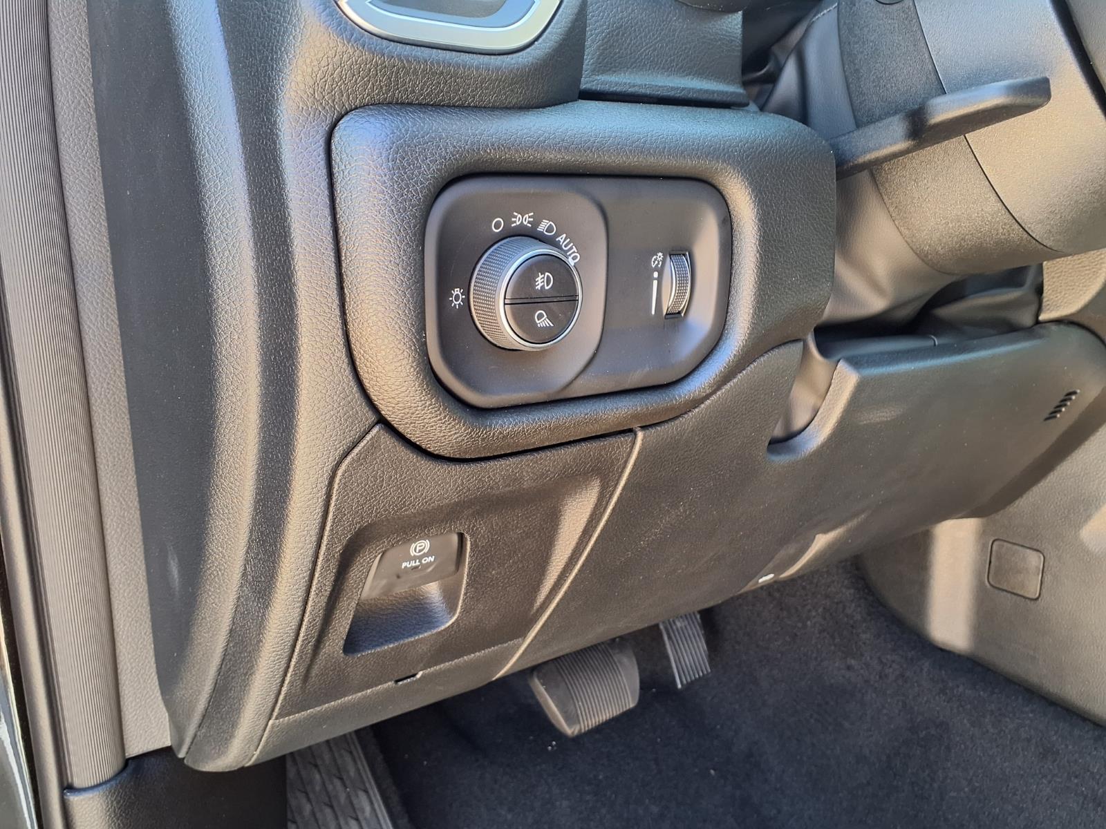 2026 RAM 1500 Tradesman - 11