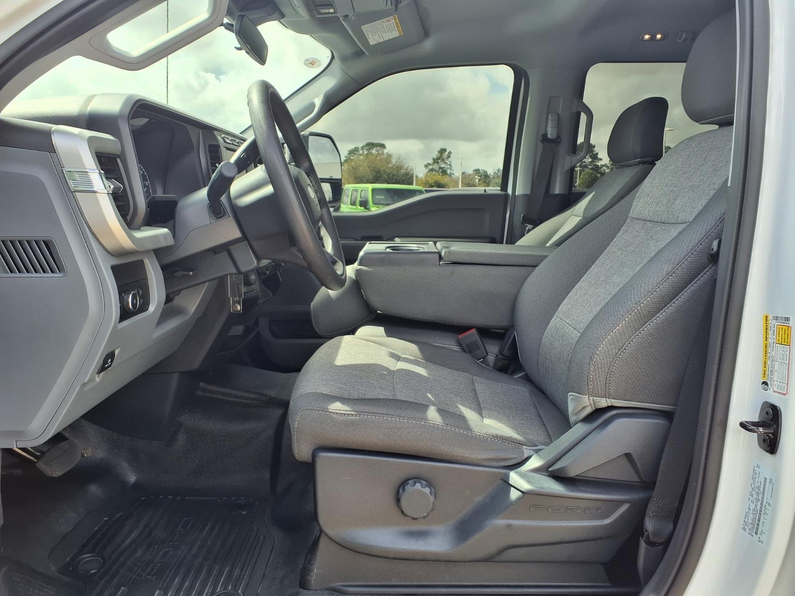 2024 Ford F-250 Super Duty XL - 11