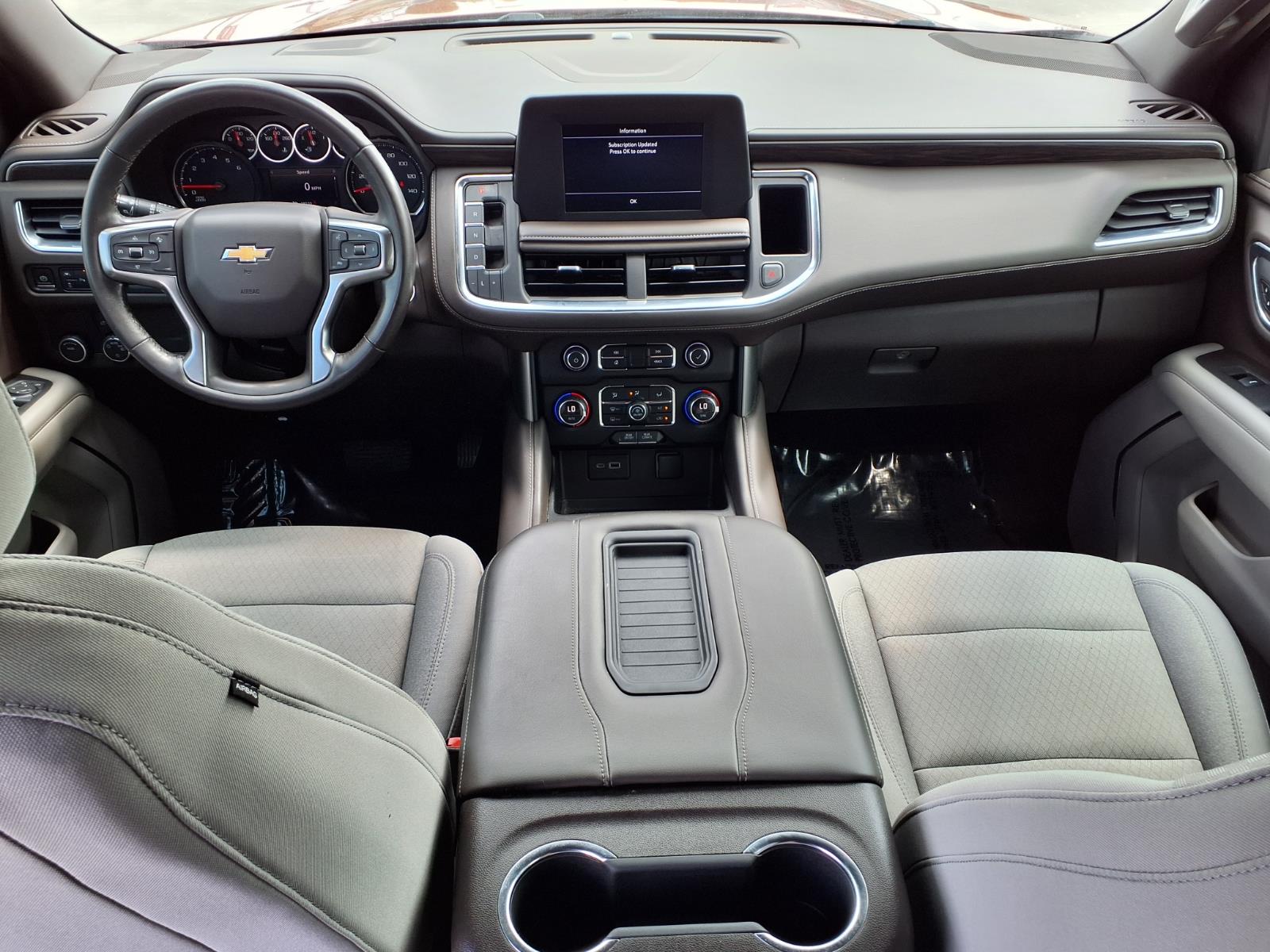2022 Chevrolet Suburban LS - 11