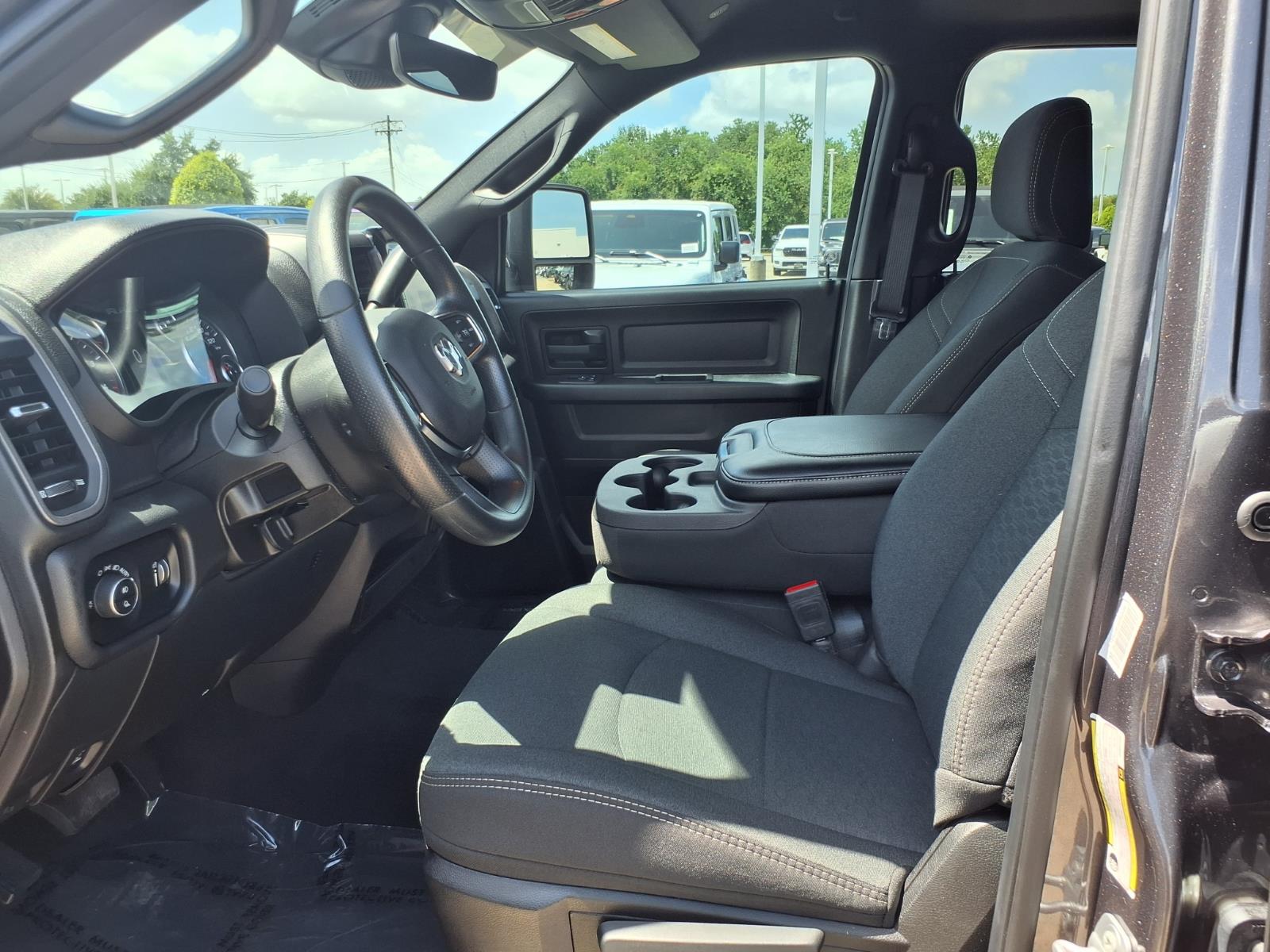 2025 RAM 2500 Tradesman - 11