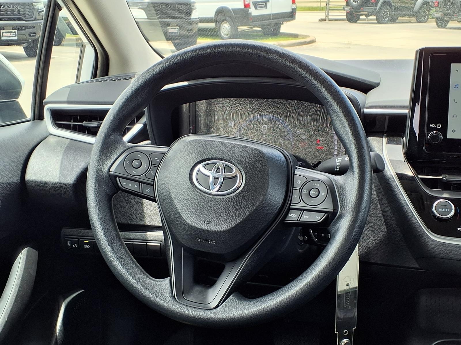 2026 Toyota Corolla LE - 11