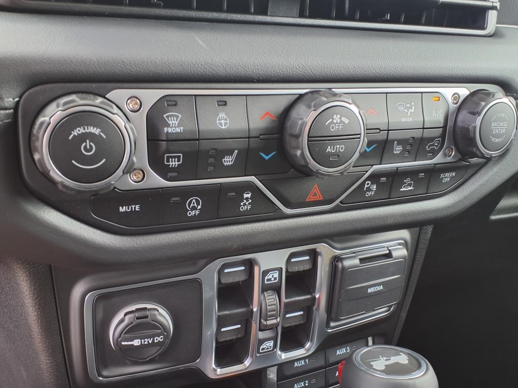 2025 Jeep Wrangler Sahara Hydro Blue Pearl at League City CDJR