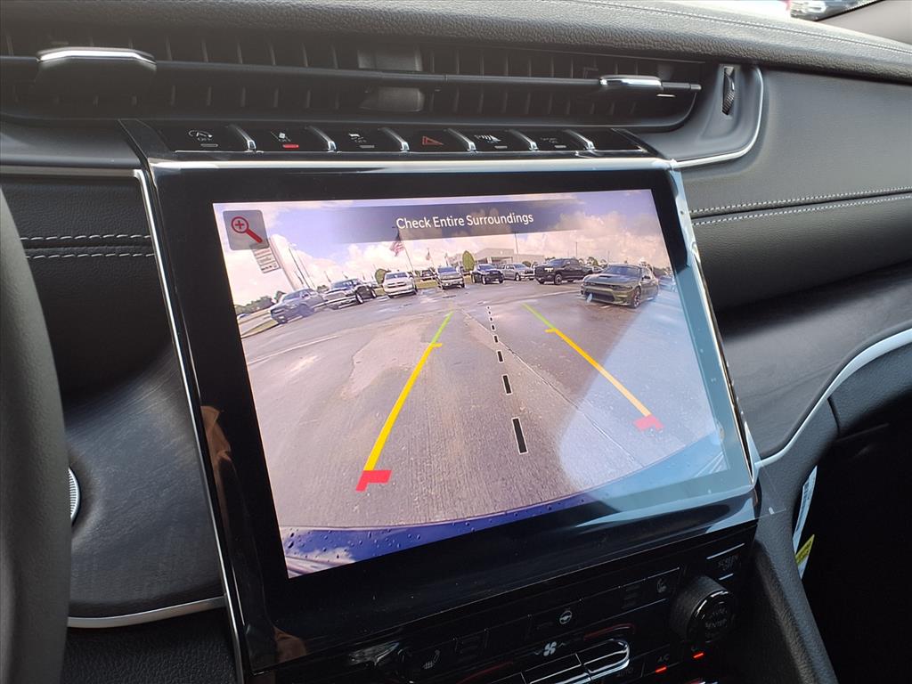 2025 Jeep Grand Cherokee Limited Diamond Black at League City CDJR