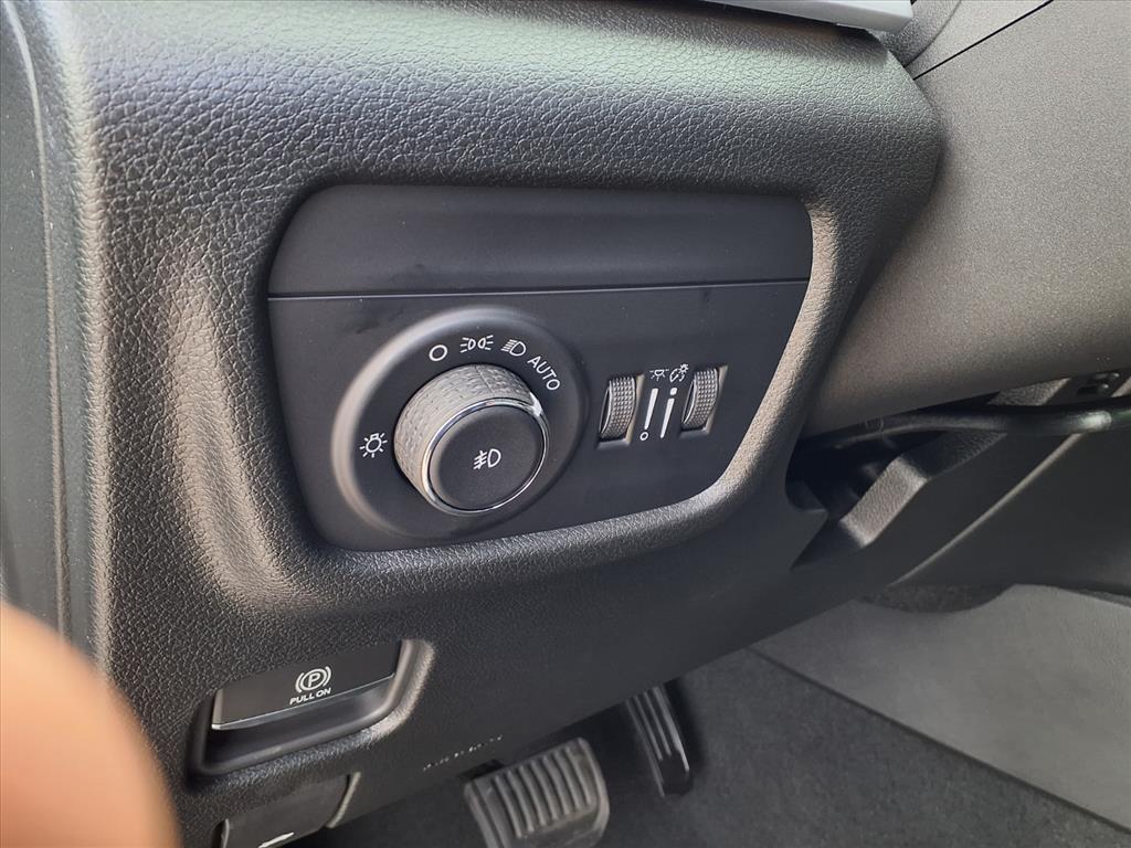 2025 Jeep Grand Cherokee L Limited Metallic at League City CDJR