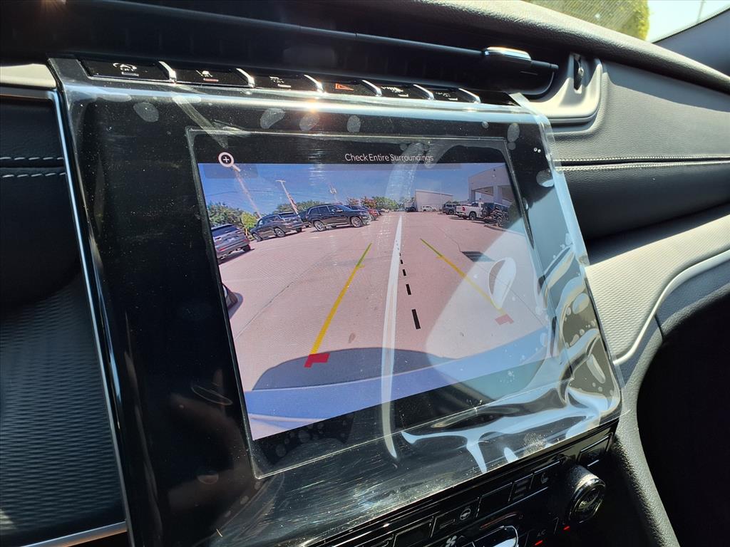 2025 Jeep Grand Cherokee L Laredo Bright White Clearcoat at League City CDJR