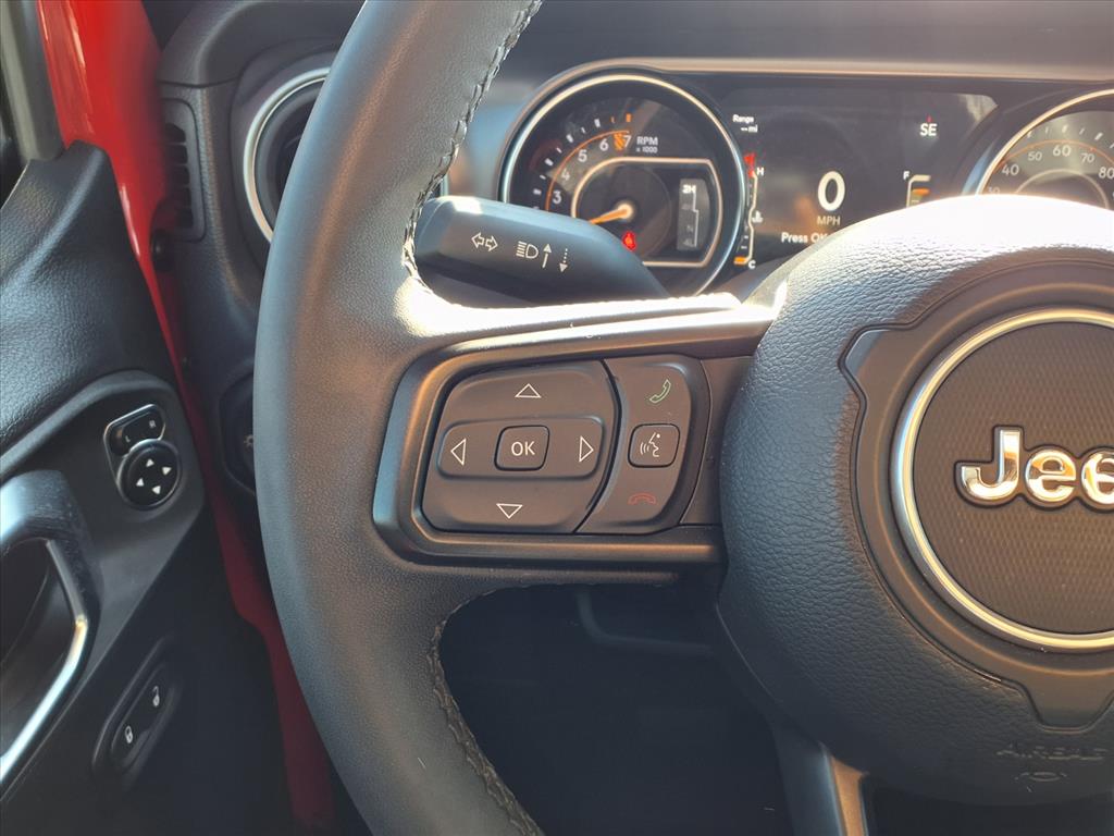 2023 Jeep Gladiator Willys - 11