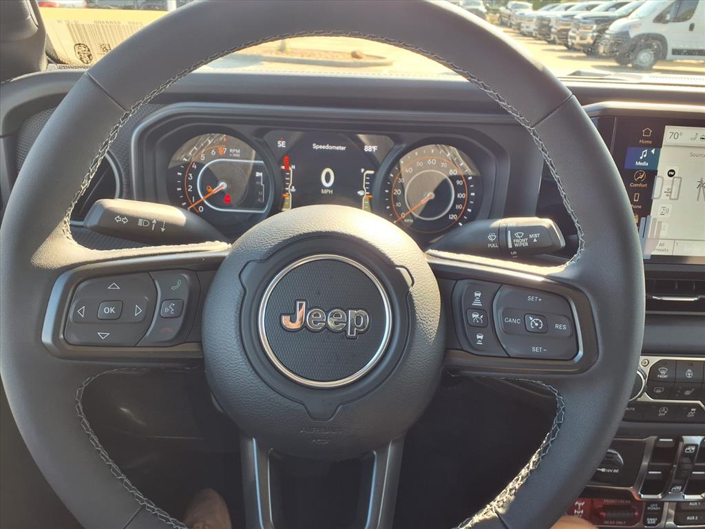 2026 Jeep Gladiator Rubicon Granite Crystal Clearcoat Metallic at League City CDJR