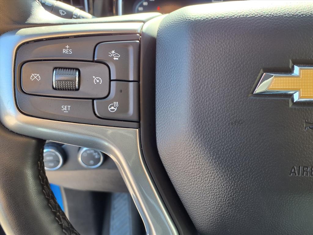 2025 Chevrolet Silverado 1500 LT - 11
