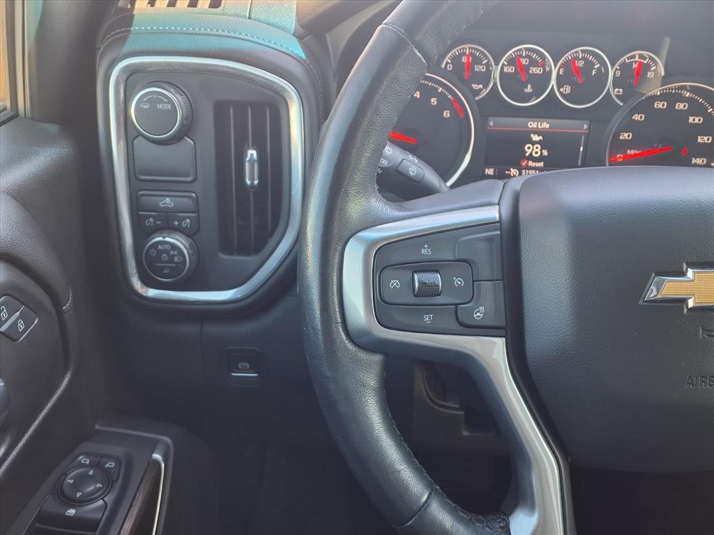 2020 Chevrolet Silverado 1500 LT Texas Edition - 11