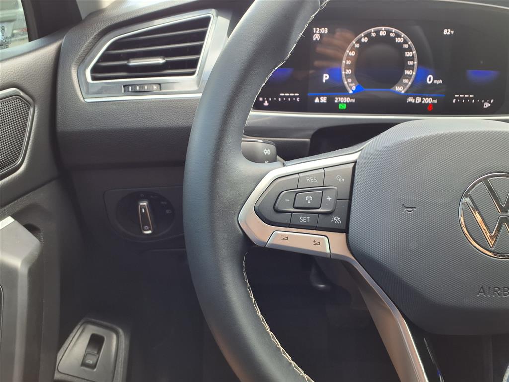 2024 Volkswagen Tiguan 2.0T SE - 11