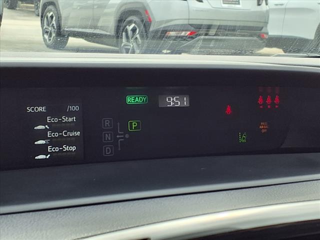 2022 Toyota Prius L
