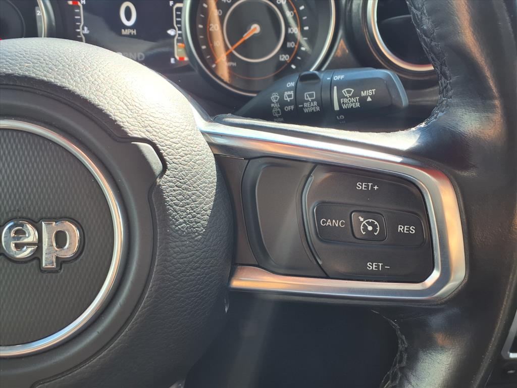 2020 Jeep Wrangler Unlimited Unlimited Sahara Billet Silver Metallic Clearcoat at League City CDJR