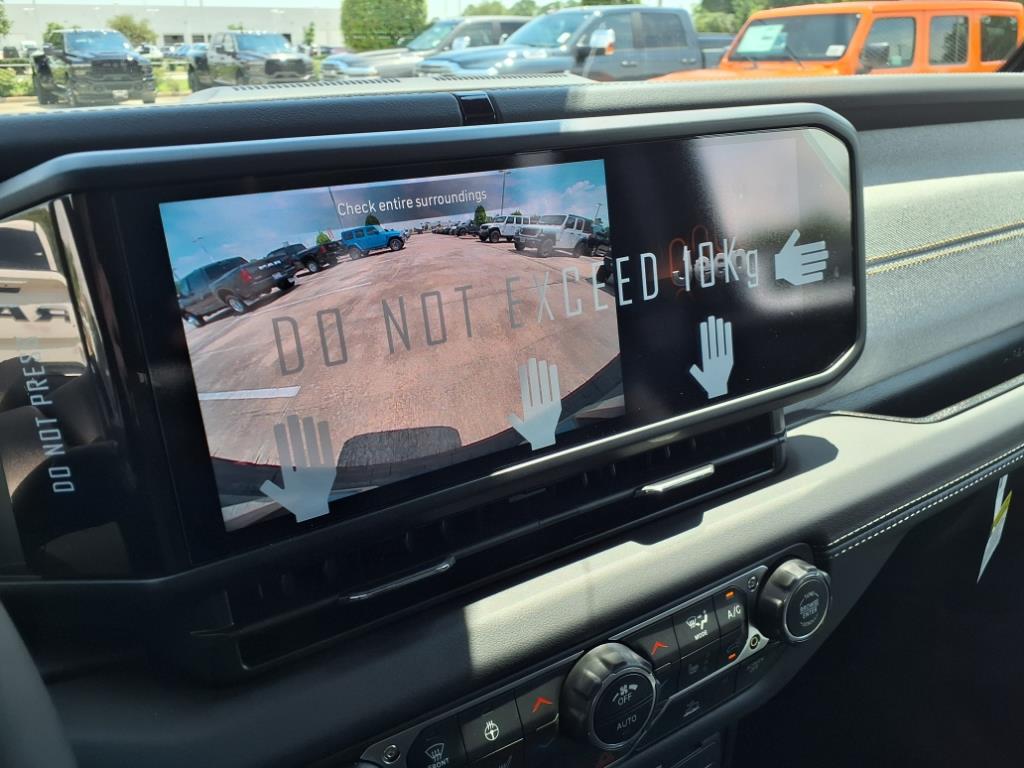 2025 Jeep Wrangler Sahara Black Clearcoat at League City CDJR