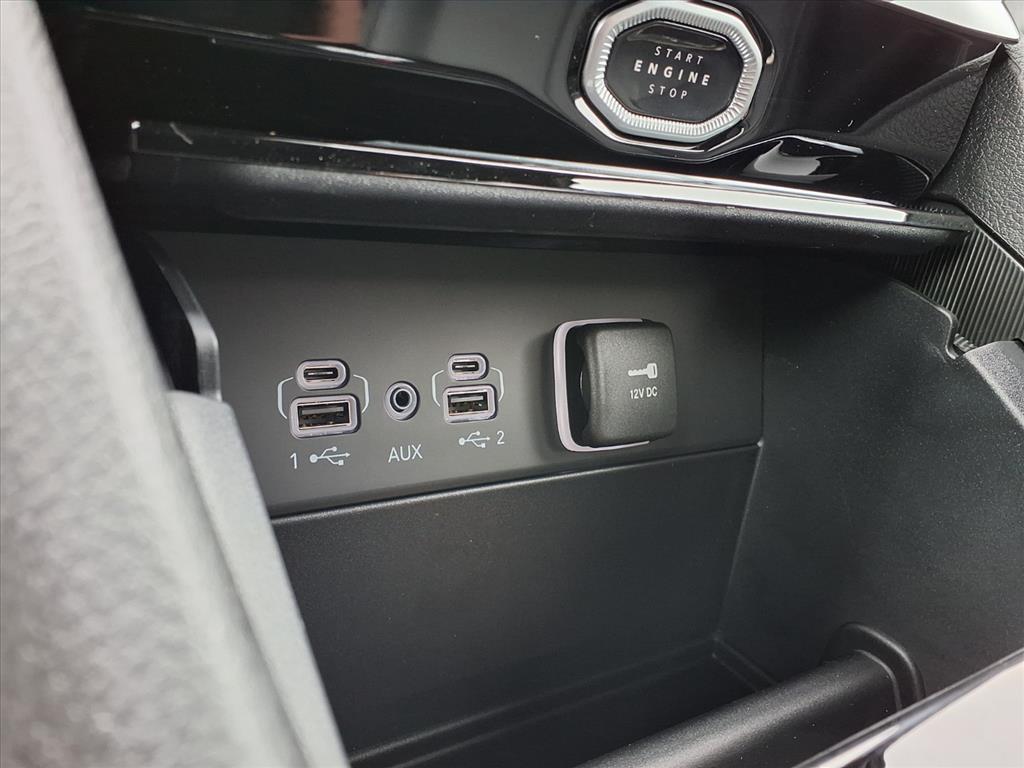 2026 Jeep Grand Cherokee Limited Metallic at League City CDJR