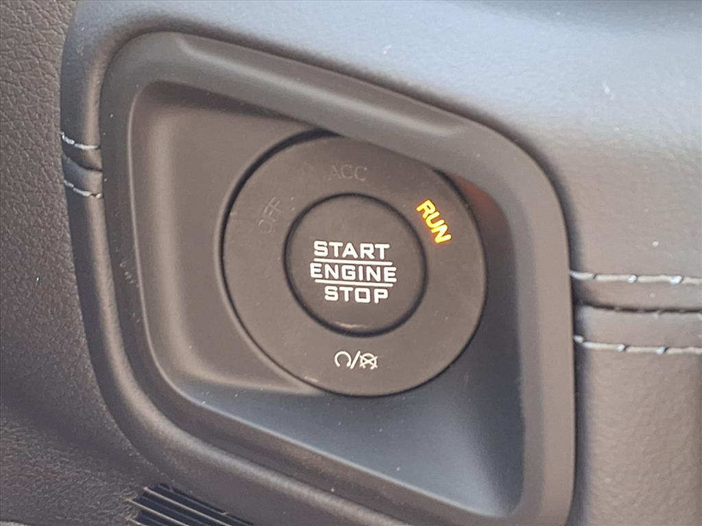 2026 Jeep Gladiator Sport Black Clearcoat at League City CDJR