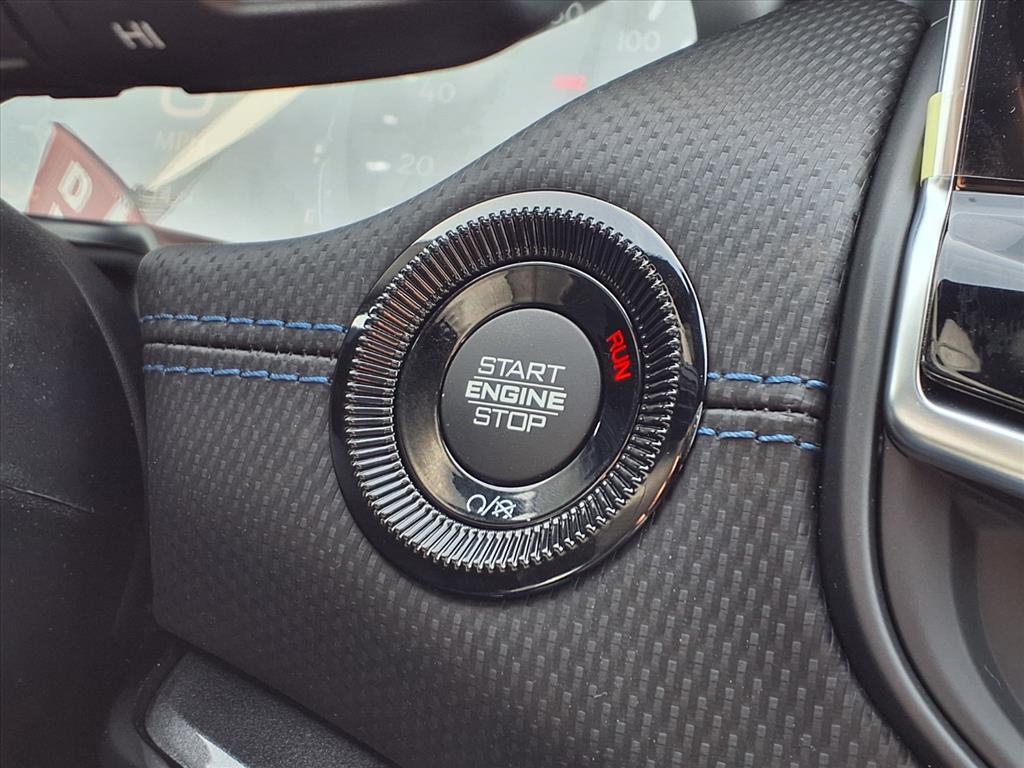 2026 Jeep Compass Latitude Silver at League City CDJR