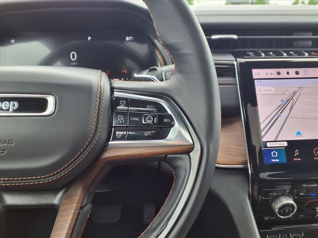 2022 Jeep Grand Cherokee Summit