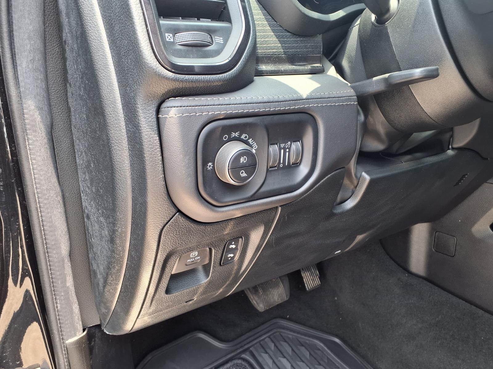 2024 RAM 1500 Limited Diamond Black Crystal Pearlcoat at League City CDJR
