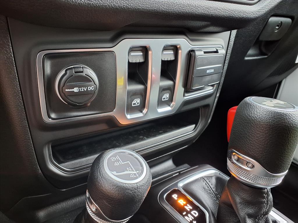 2026 Jeep Wrangler Sport Bright White Clearcoat at League City CDJR