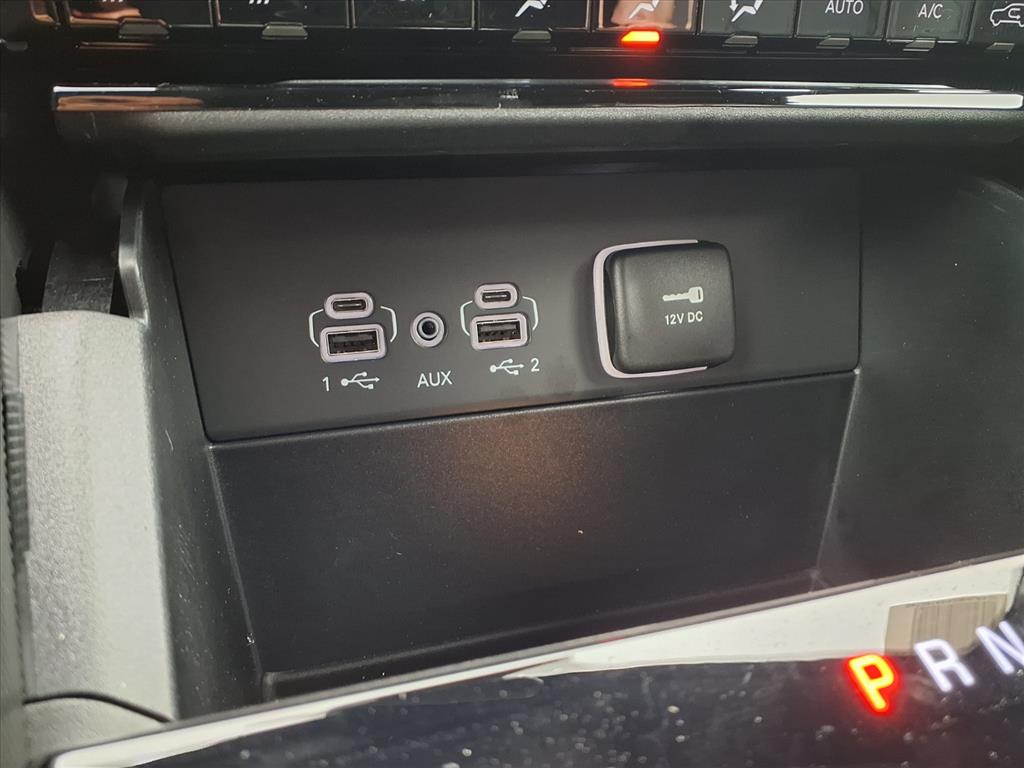 2025 Jeep Grand Cherokee Limited Silver at League City CDJR