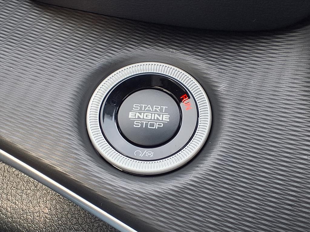 2025 Jeep Grand Cherokee L Laredo Metallic at League City CDJR