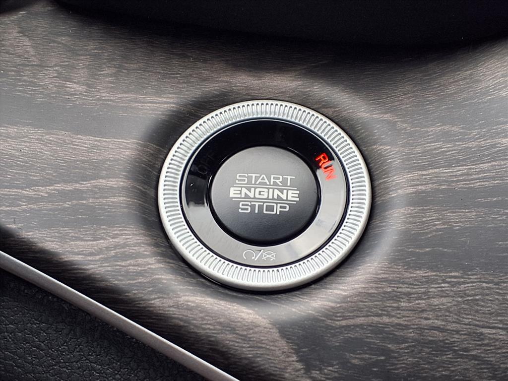 2025 Jeep Grand Cherokee L Limited Metallic at League City CDJR