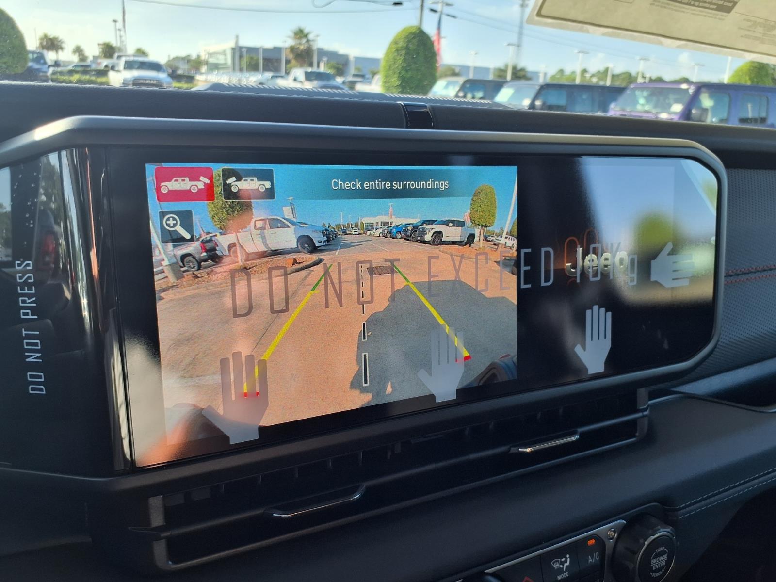 2026 Jeep Gladiator Rubicon Gray at League City CDJR