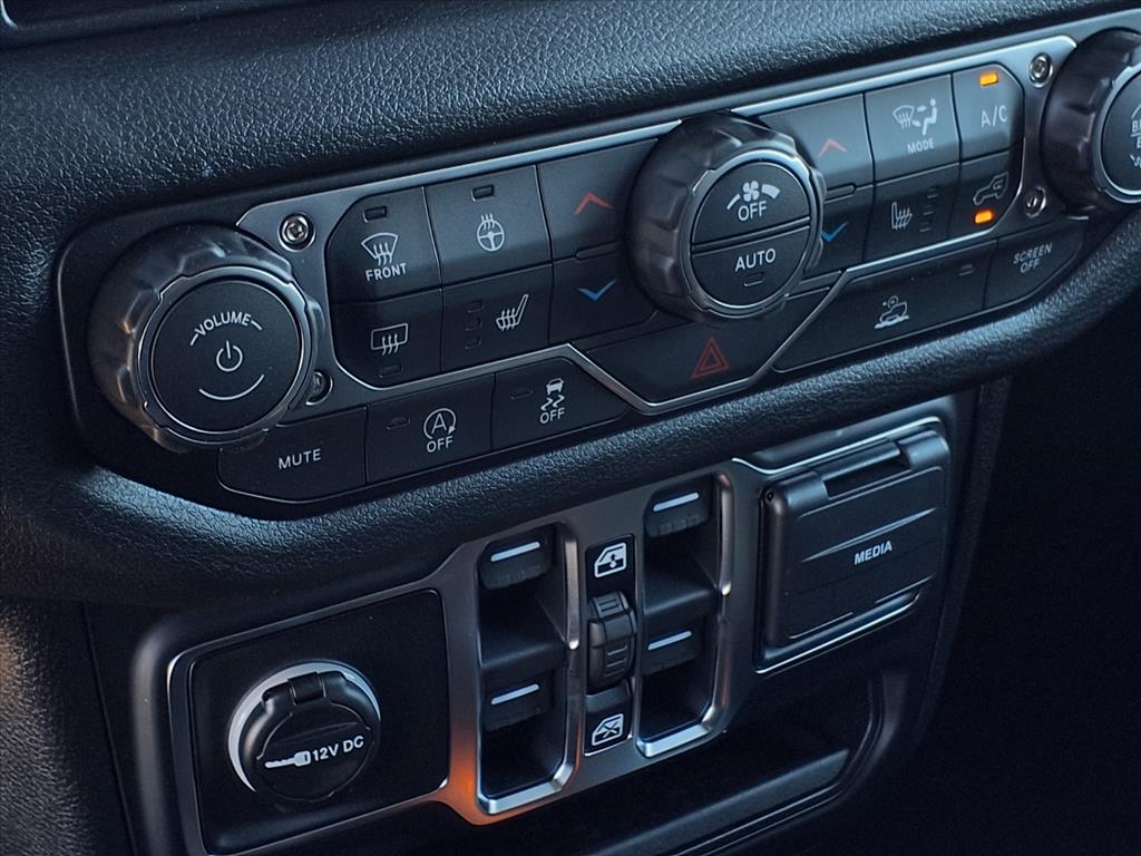 2026 Jeep Wrangler Sport Black Clearcoat at League City CDJR