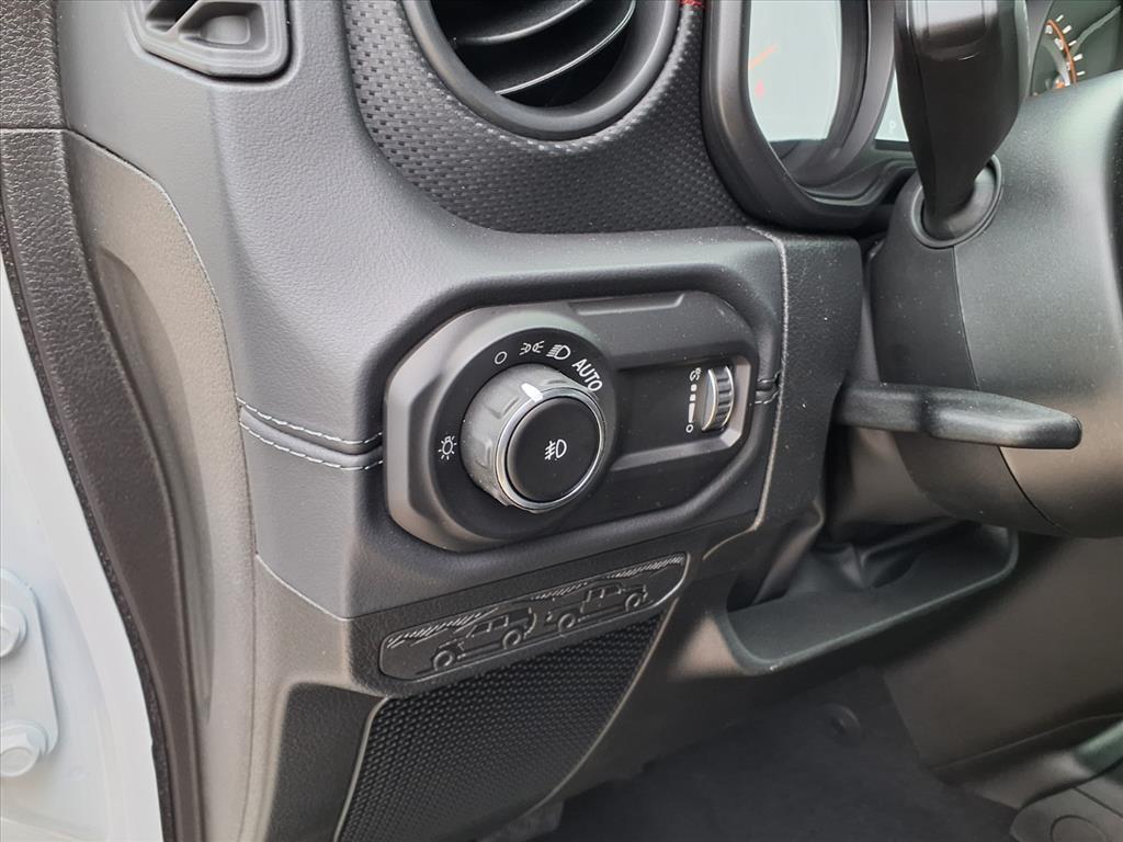 2026 Jeep Wrangler Rubicon Bright White Clearcoat at League City CDJR