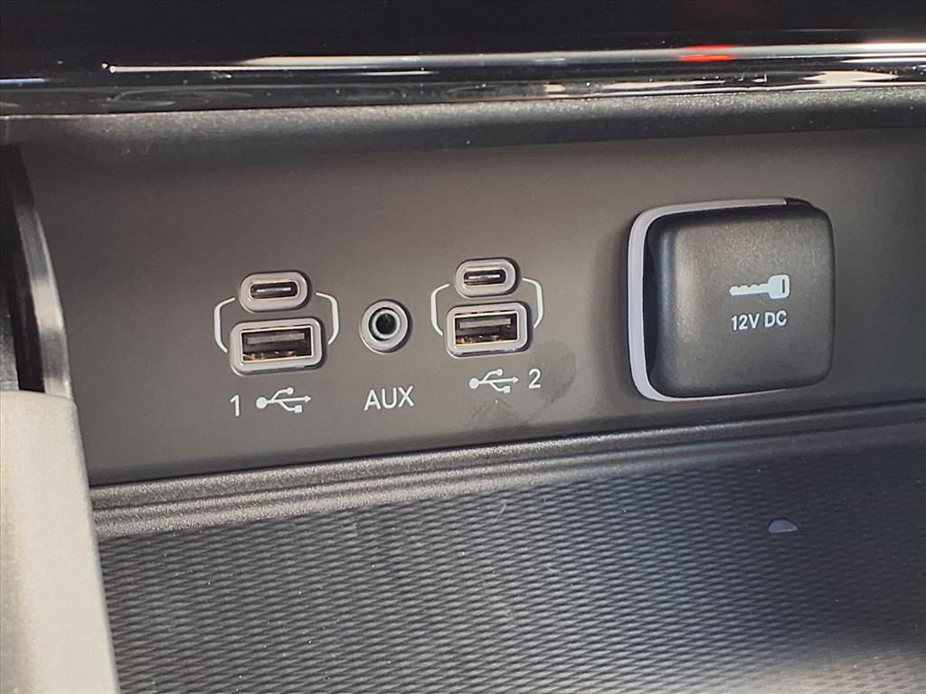 2025 Jeep Grand Cherokee Limited Diamond Black at League City CDJR