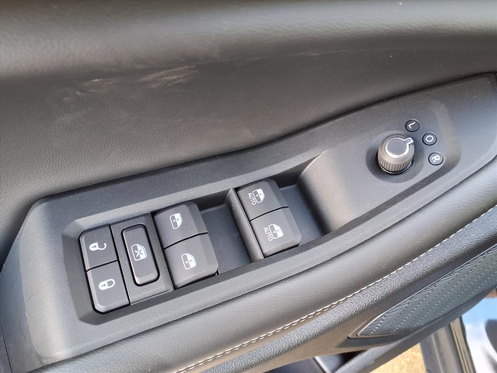 2025 Jeep Grand Cherokee Limited Diamond Black at League City CDJR