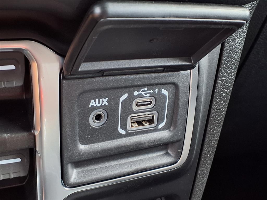 2026 Jeep Wrangler Rubicon Bright White Clearcoat at League City CDJR