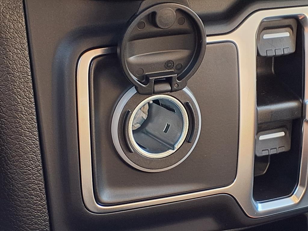 2025 Jeep Gladiator Sport Bright White Clearcoat at League City CDJR