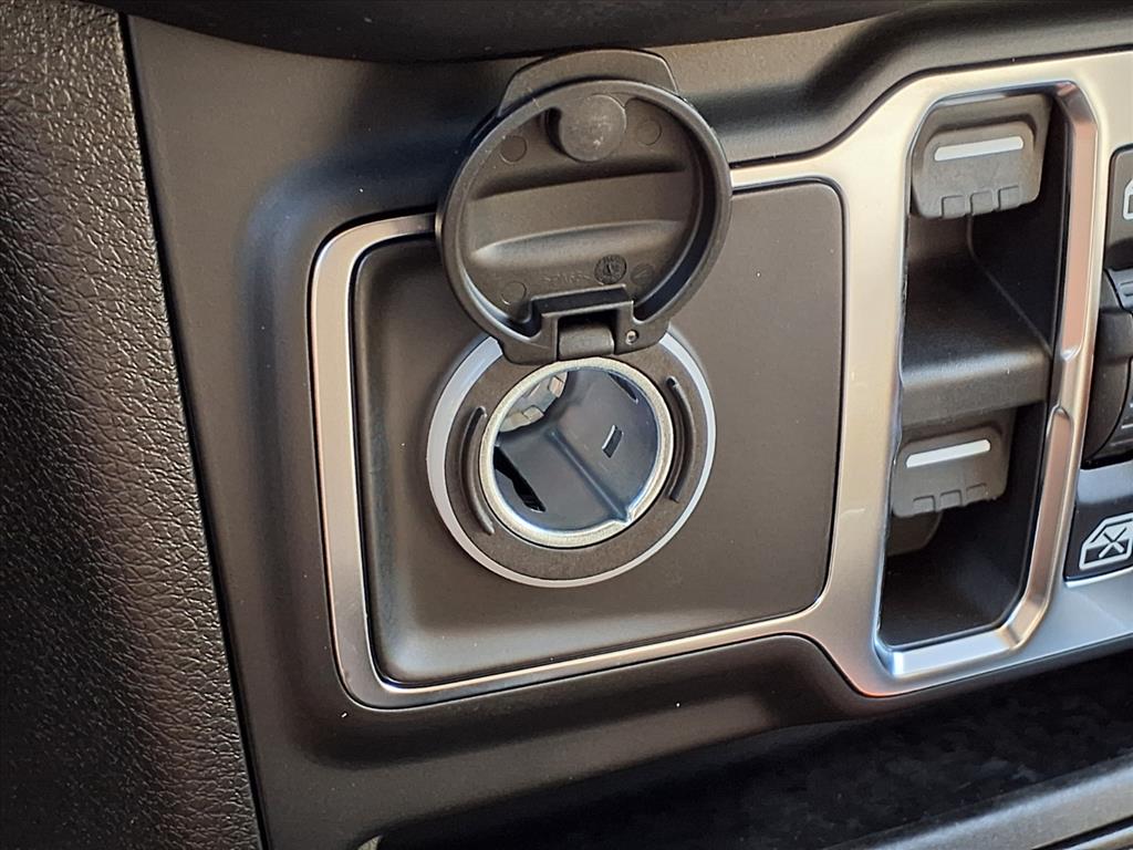 2026 Jeep Gladiator Sport Pj5 41 at League City CDJR