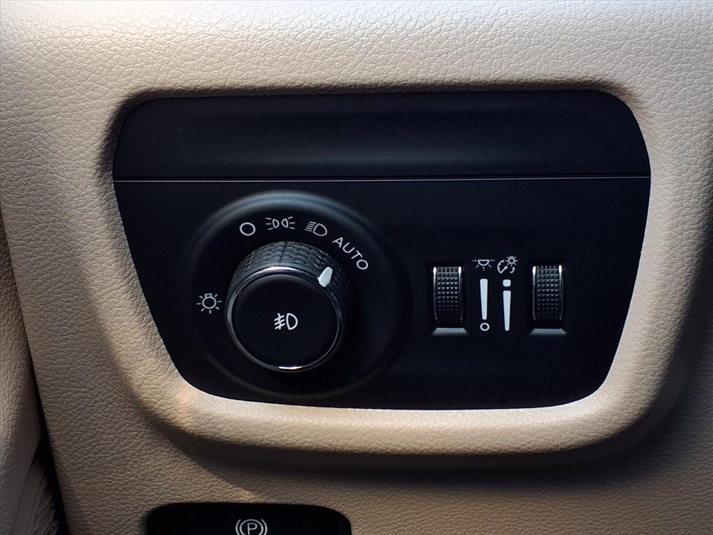 2024 Jeep Grand Cherokee L Limited Rocky Mountain Pearlcoat at League City CDJR