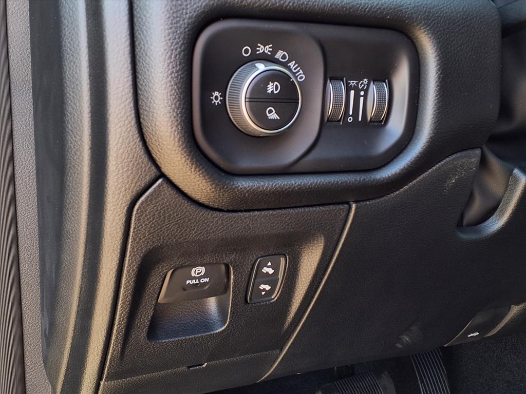 2026 RAM 1500 Laramie Diamond Black at League City CDJR